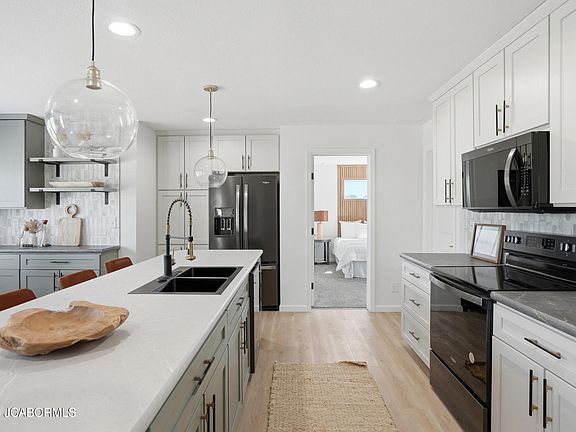 5th image of 5205 Bonard Dr