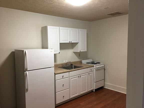2nd image of 33 N Paint St APT 310