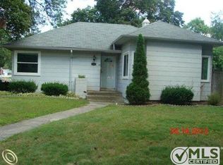 9840 Arden St, Livonia, MI 48150