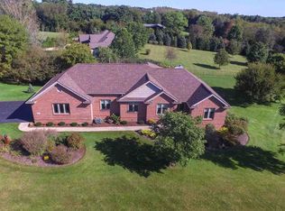 7290 Hawthorne Rdg, Roscoe, IL 61073