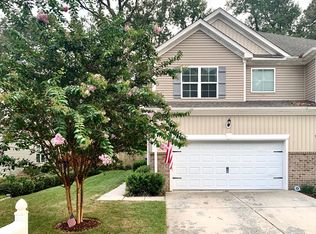 1205 Gunn Hall Dr, Virginia Beach, VA 23454