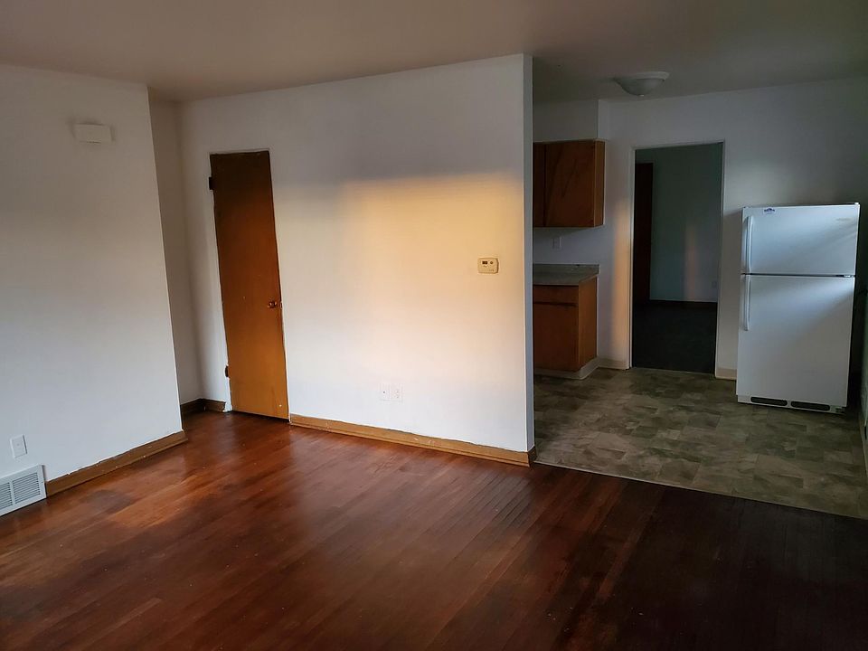 Living Room Kitchen View