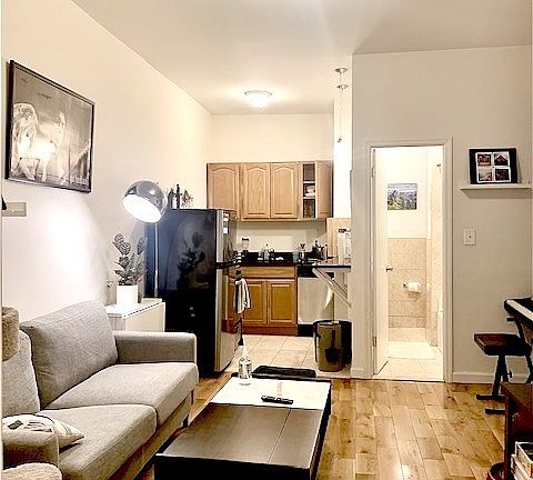 2nd image of 408 W 130th St APT 12A