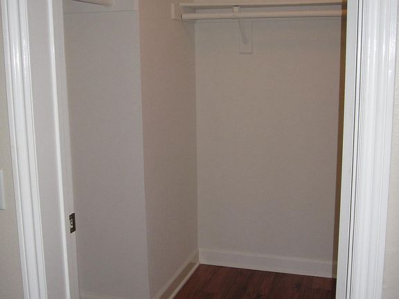3rd image of 11347 Nebraska Ave APT 103
