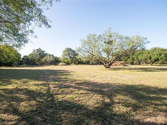 4th image of 9240 County Road 404