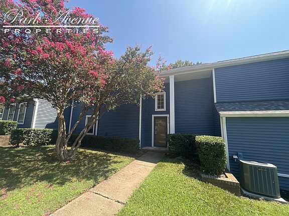 3rd image of 6545 Point Comfort Ln