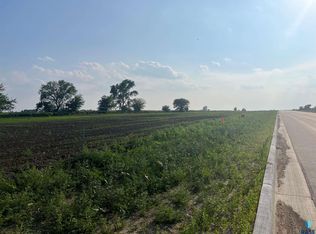 W 5th St, Freeman, SD 57029
