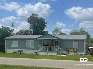 101 S Wren Ln, Robertsdale, AL 36567