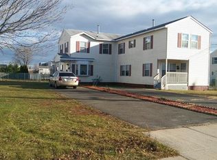 696-700 Pembroke St, Bridgeport, CT 06608