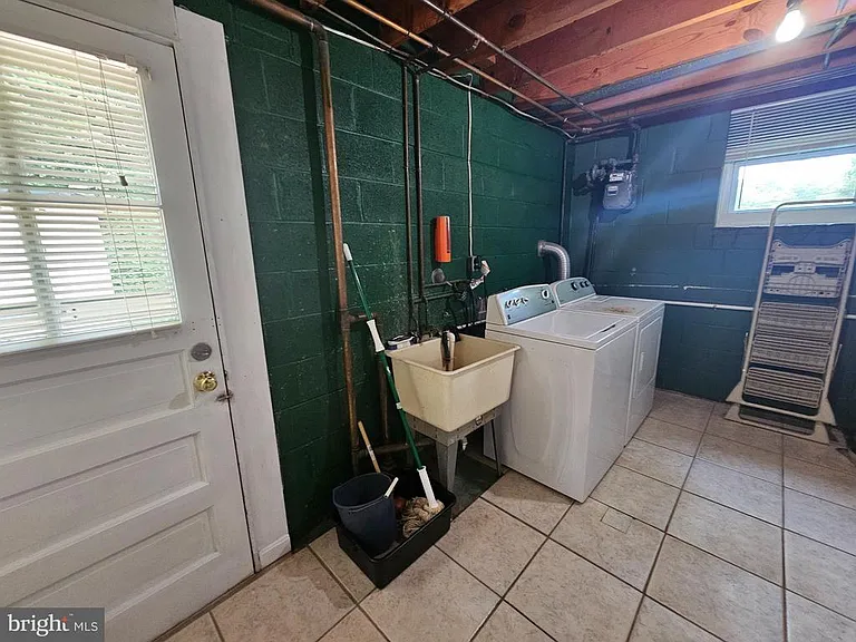 5683 Ravenel Ln — Photo 16