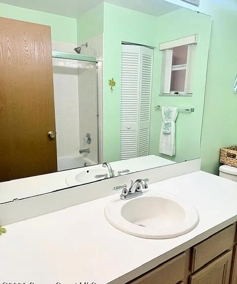 106 Delvalle St — Photo 12