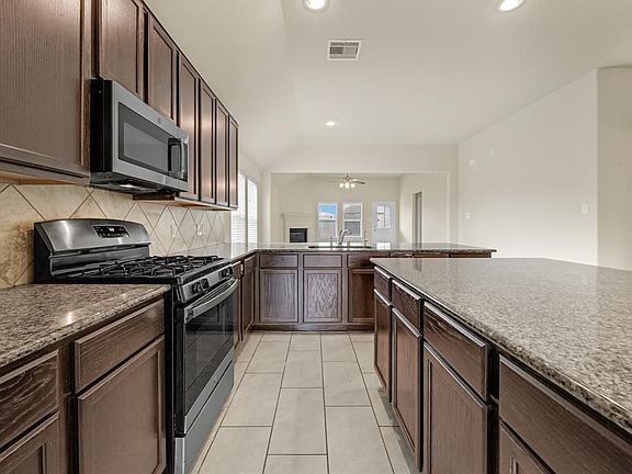4th image of 2703 Rose Embers Ct