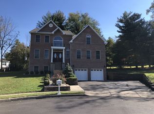 2263 Dale Rd, Huntingdon Valley, PA 19006
