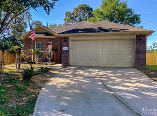 2201 Highland Crossing Dr, Conroe, TX 77304