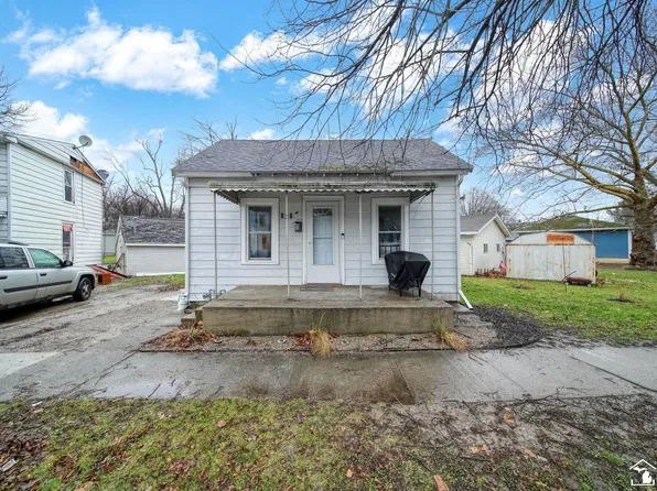 362 Greenly St, Adrian, MI 49221