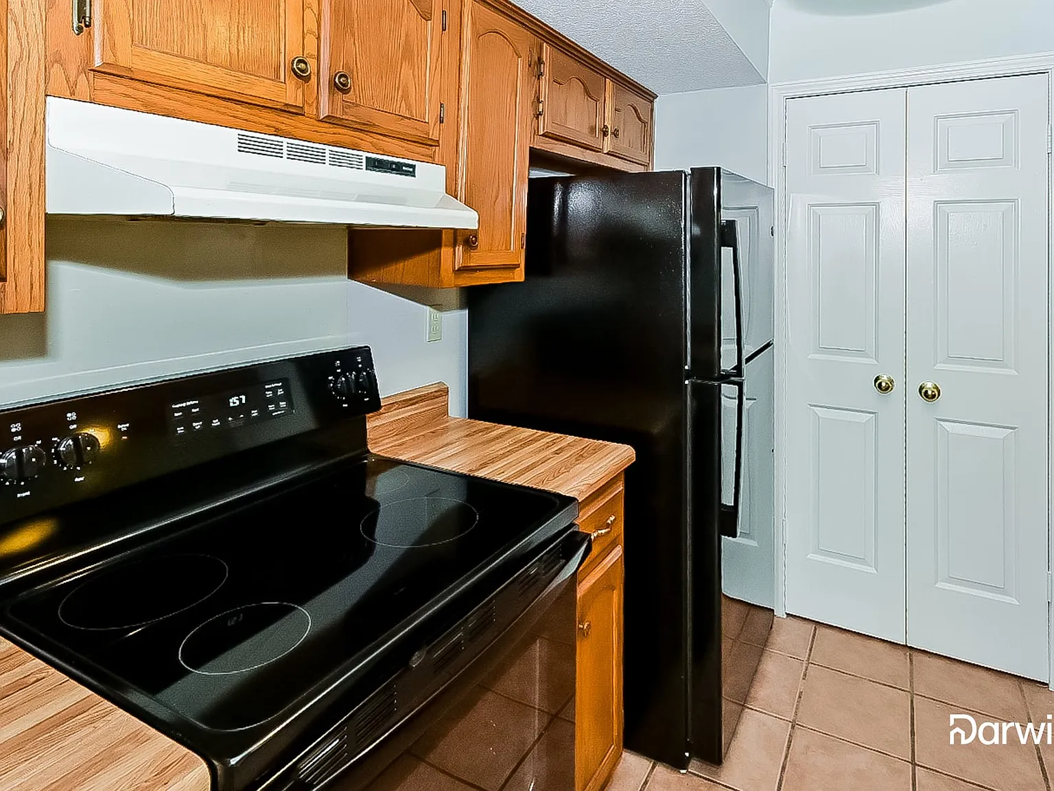 3 bed, 2.0 bath, 1200 sqft, $1,595 — Photo 4