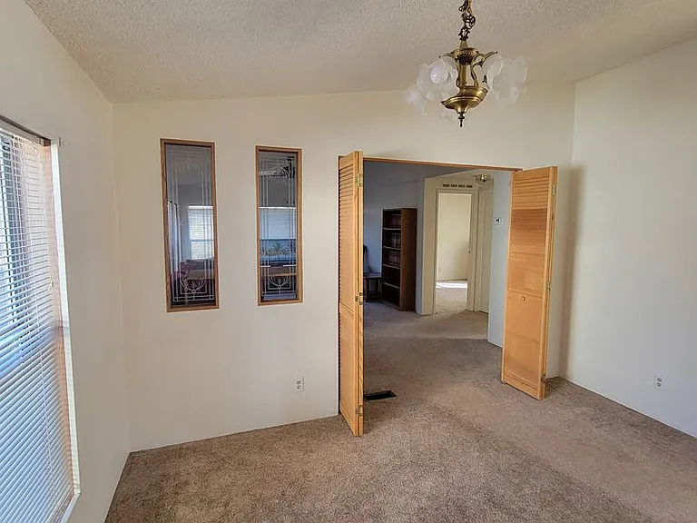 205 S Adin St — Photo 19