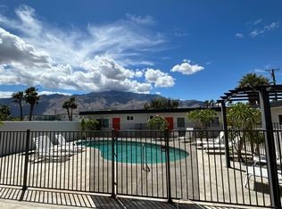 2100 E Desert Park Ave UNIT 3, Palm Springs, CA 92262