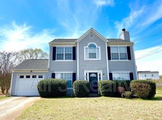 4277 Catalpa Ct, Ellenwood, GA 30294