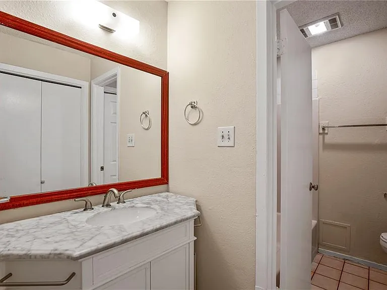 8807 Pineridge Dr #A — Photo 13
