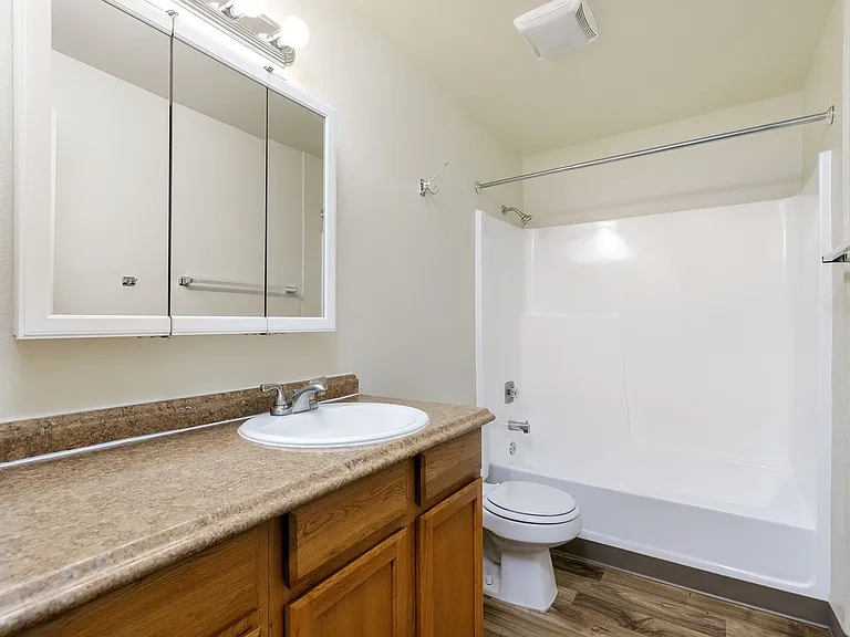 Quail Court — Photo 9