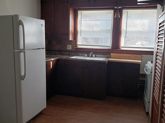 4th image of 1703 S Cecelia St