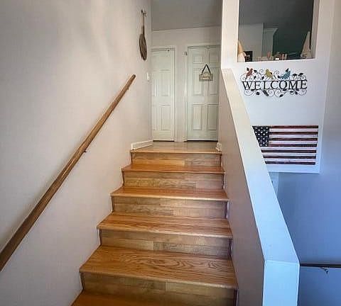 4th image of 701 Northview Dr