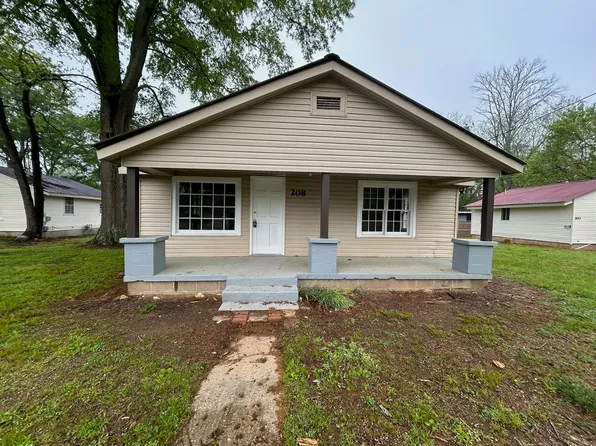208 Bundrum Dr NW, Jacksonville, AL 36265