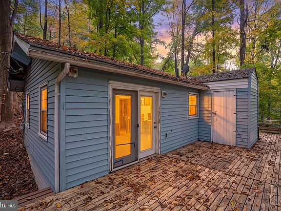 2nd image of 487 Freeze Rd
