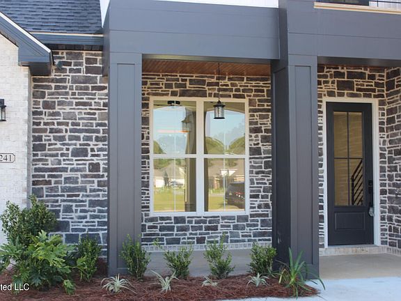 5th image of 12241 Savannah Cir