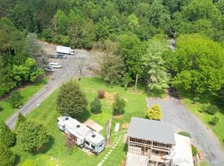 25110 Old Hundred Rd, Dickerson, MD 20842