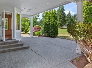 50 E Hofaker Rd, Allyn, WA 98524