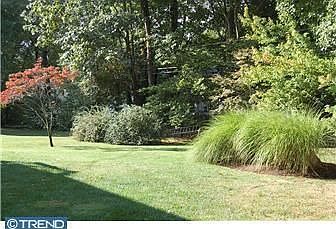 4th image of 2706 Bodine Dr