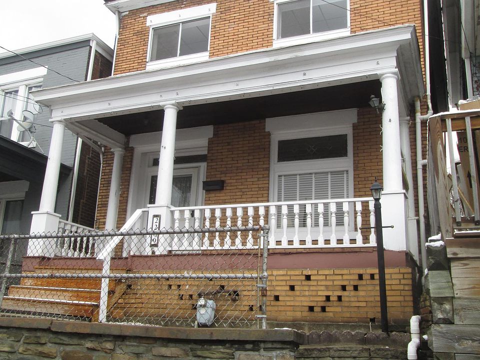 1st image of 2209 Hawthorne Ave