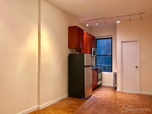 Rented by City Connections Realty | media 21