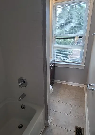 2319 W Main St #A — Photo 13
