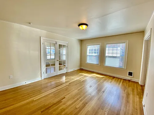 Washington Irving Apartments Photo 1