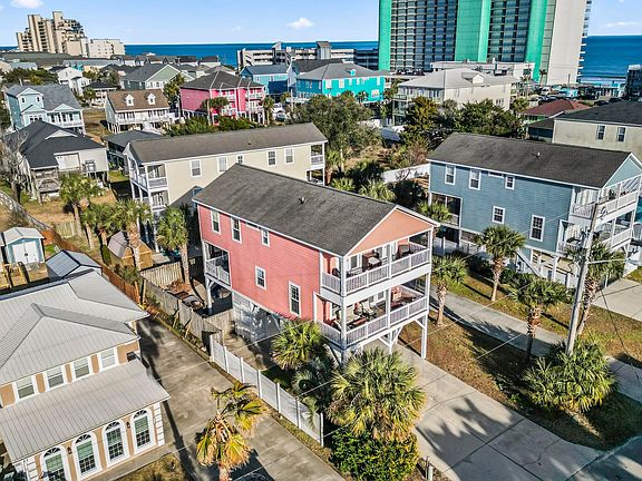 3rd image of 124 Rainbow Dr.