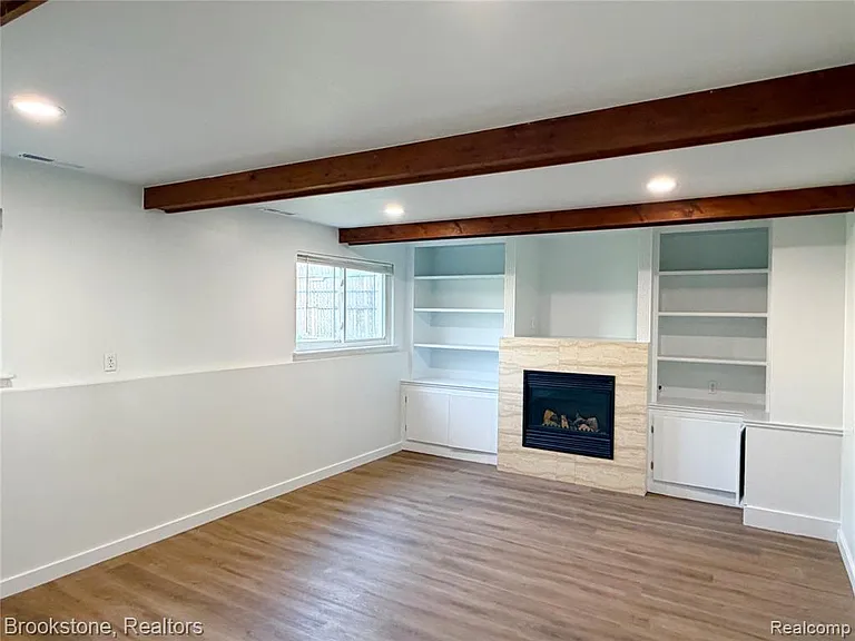 8912 Ardel Dr — Photo 16