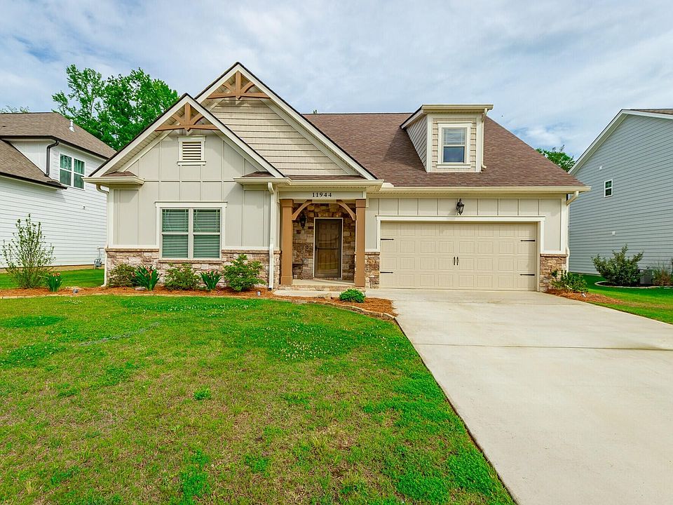 1st image of 11944 Herons Haven Dr