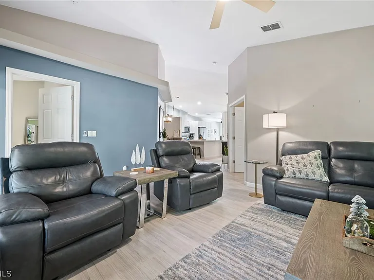 17611 Marco Island Ln — Photo 7