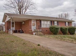 112 Rosewood Dr, Greenfield, TN 38230