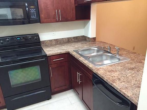 3rd image of 10937 NW 30th Pl
