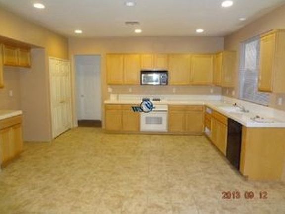 3rd image of 14062 Katelyn St #Call