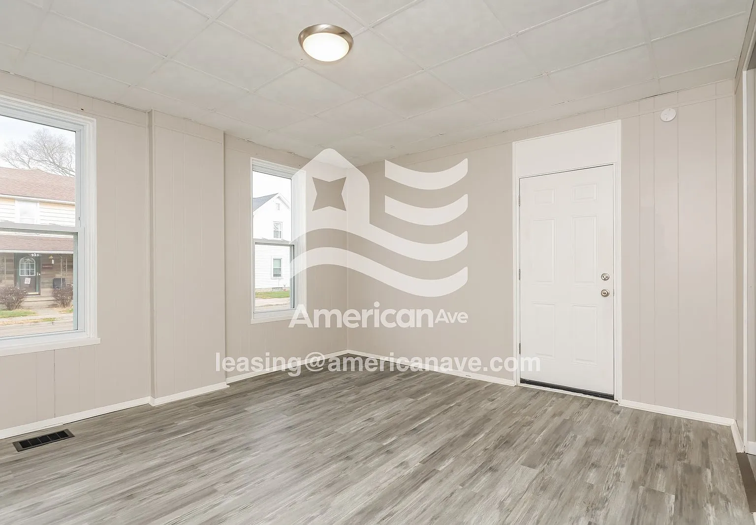 3 bed, 1.0 bath, 1504 sqft, $1,422 — Photo 3