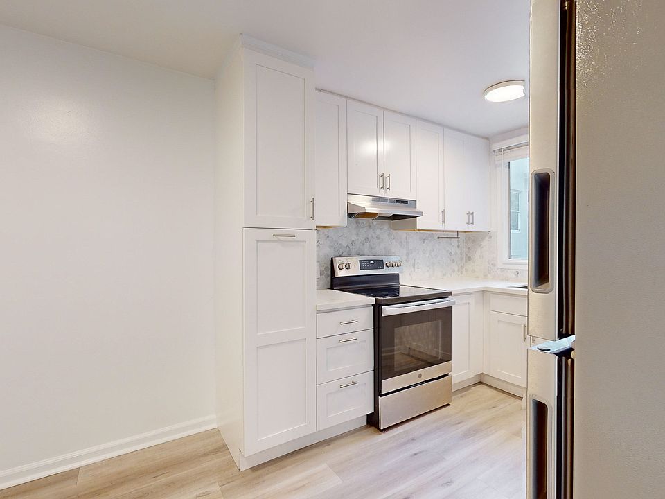 1st image of 1980 Sacramento St APT 202