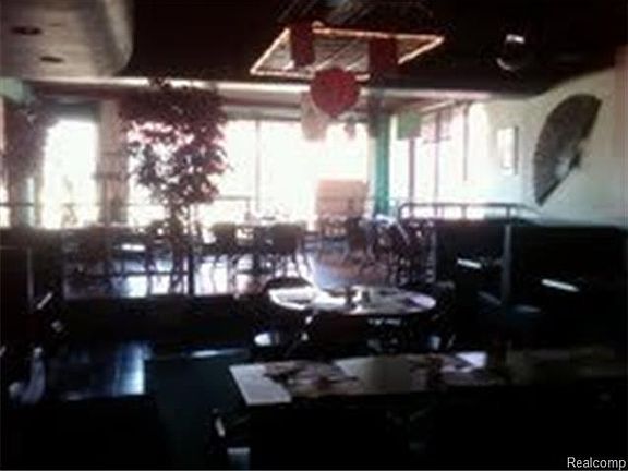 3rd image of 18700 Mack Ave