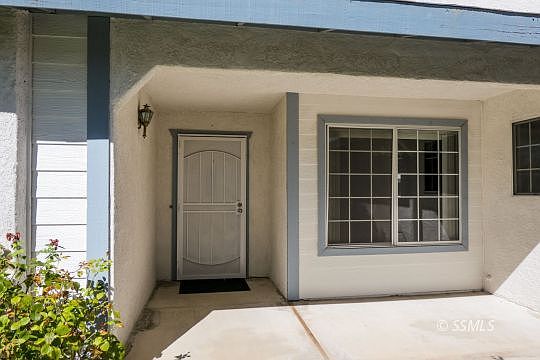 2nd image of 721 N Inyo St
