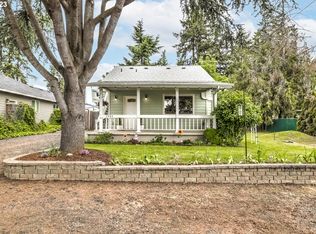 7033 SE Hazel St, Portland, OR