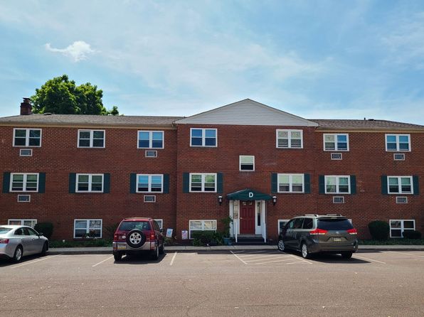 60 S County Line Rd #D07